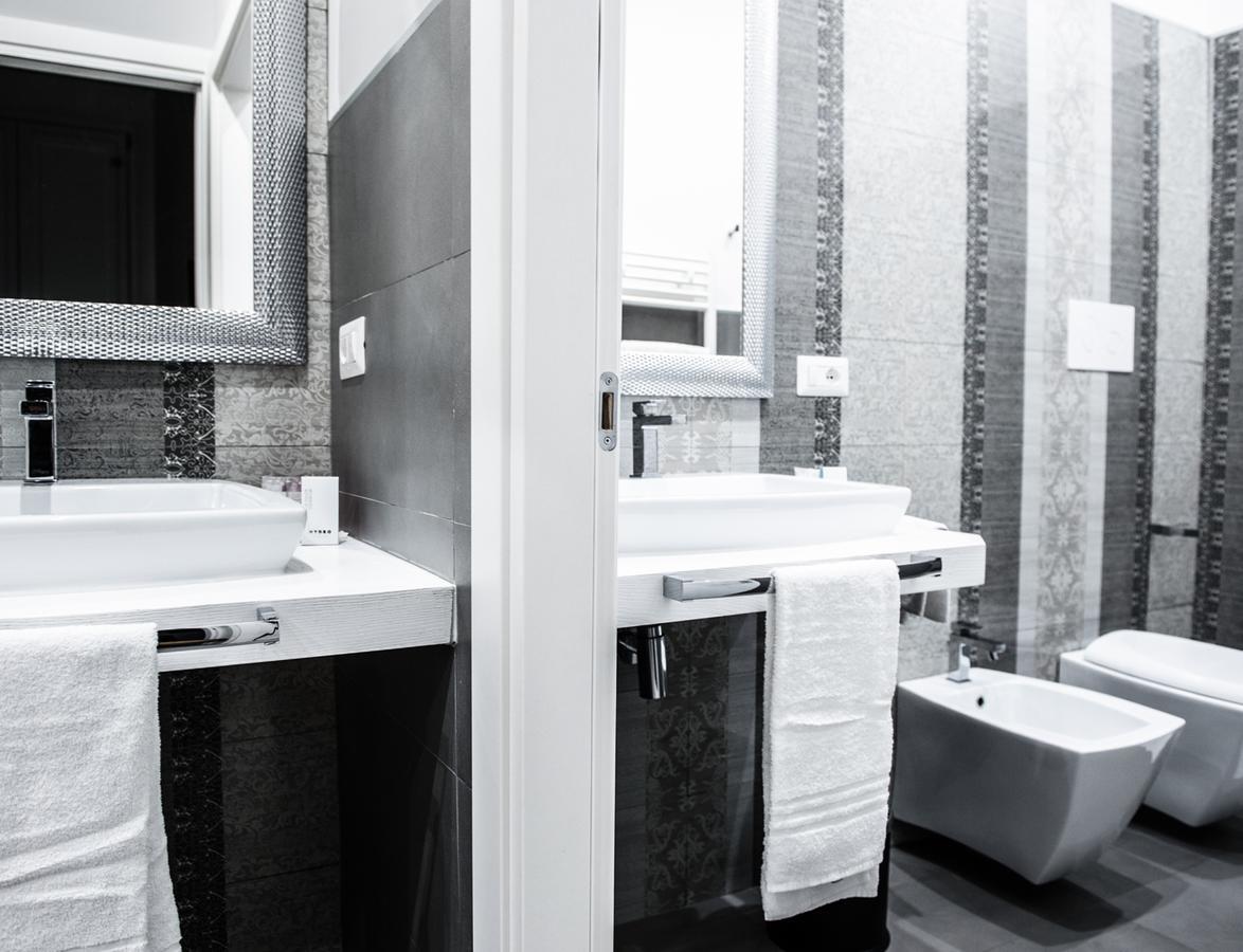 Domus Tacito Luxury Bed & Breakfast โรม ภายนอก รูปภาพ